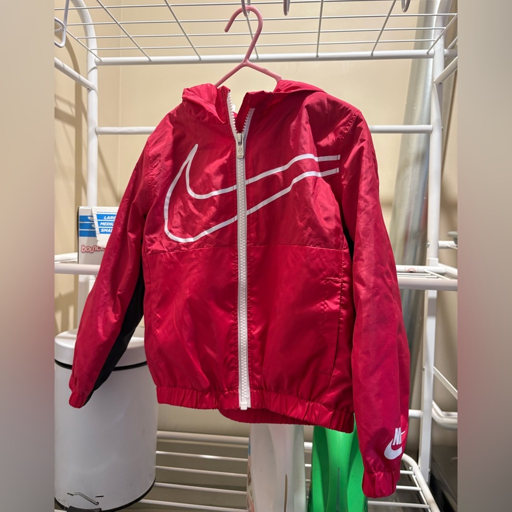 Nike Toddler Windbreaker With Plush Lining